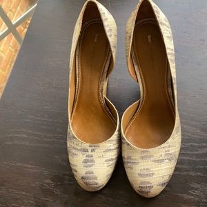 Schuler & Sons Niche heels sz 8 1/2 Worn only once